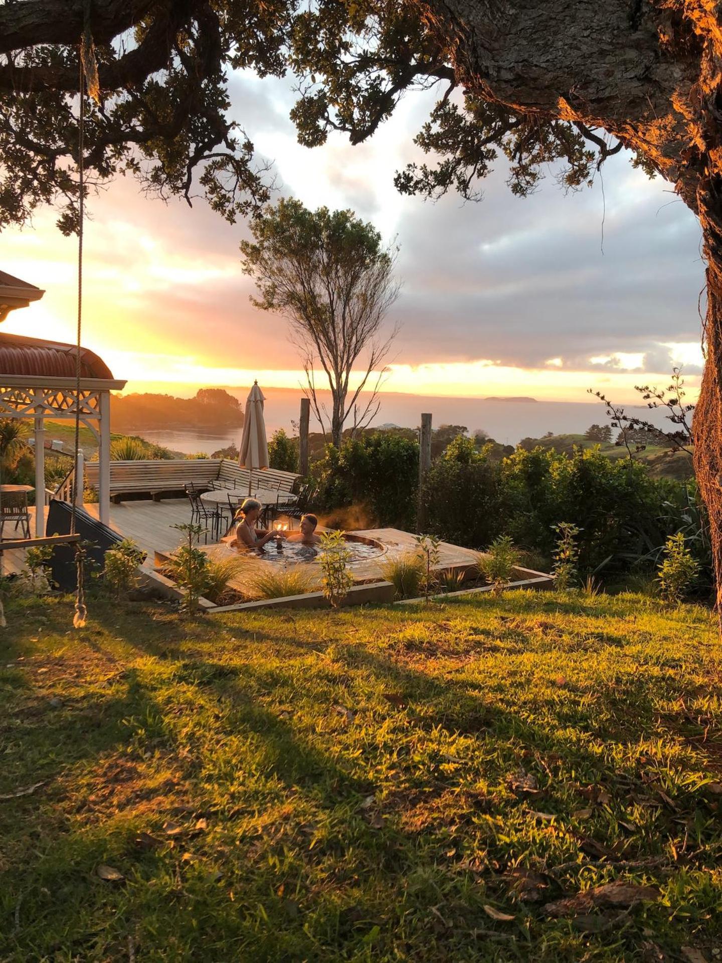 Crescent Villa - Stay Waiheke Ostend Exterior foto