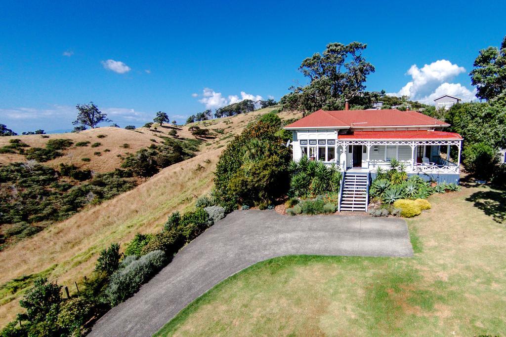 Crescent Villa - Stay Waiheke Ostend Exterior foto